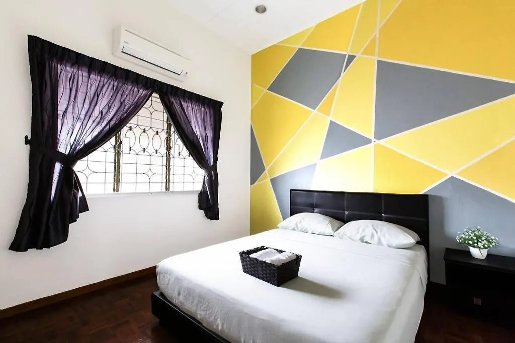 Homely Homestay Malacca Taman Aman Holiday home